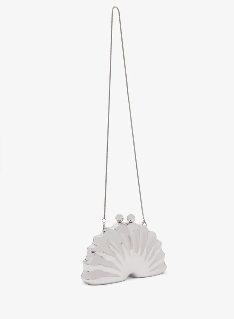 Namshi x Seashell Shape Silver Metallic Clutch